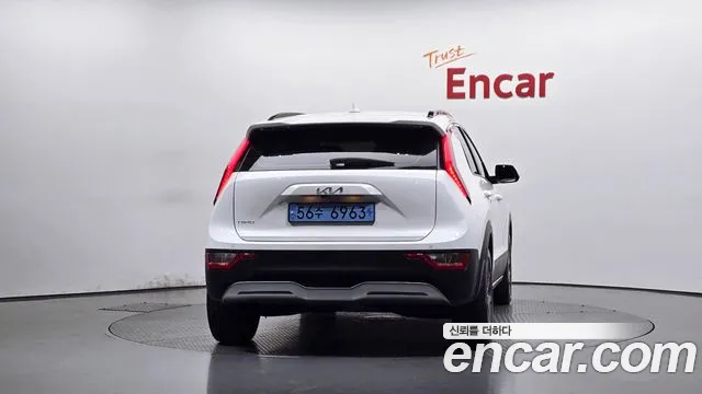Kia Niro New — Фото автомобиля 4