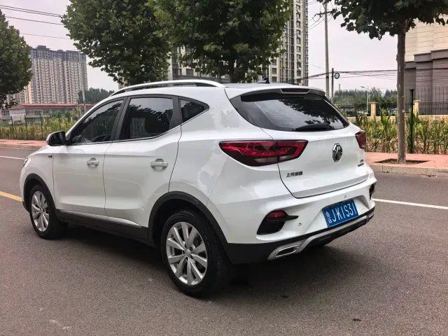 MG ZS — Фото автомобиля 4