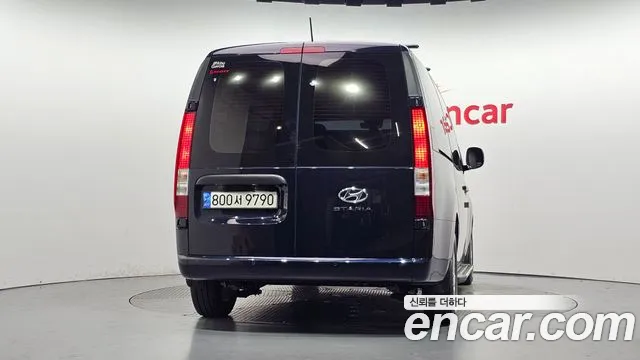 Hyundai Staria — Фото автомобиля 4
