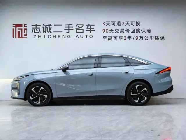 Geely Galaxy L6 — Фото автомобиля 3