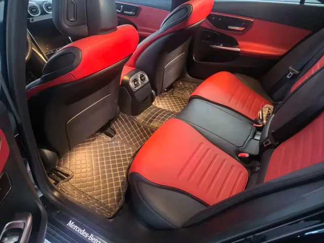Mercedes-Benz C-Class — Фото автомобиля 6