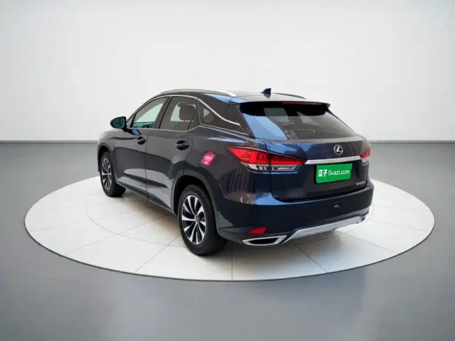 Lexus RX — Фото автомобиля 4