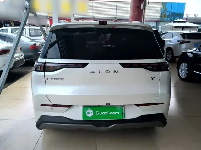 GAC Aion Y — Фото автомобиля 5