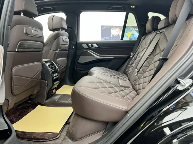 BMW X5 — Фото автомобиля 18