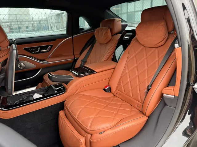 Mercedes-Benz Maybach S-Class — Фото автомобиля 17