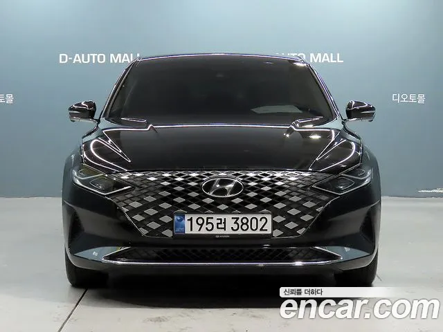 Hyundai Grandeur — Фото автомобиля 2