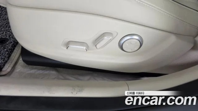 Genesis G80 Бензин 2.5 турбо AWD — Фото автомобиля 29