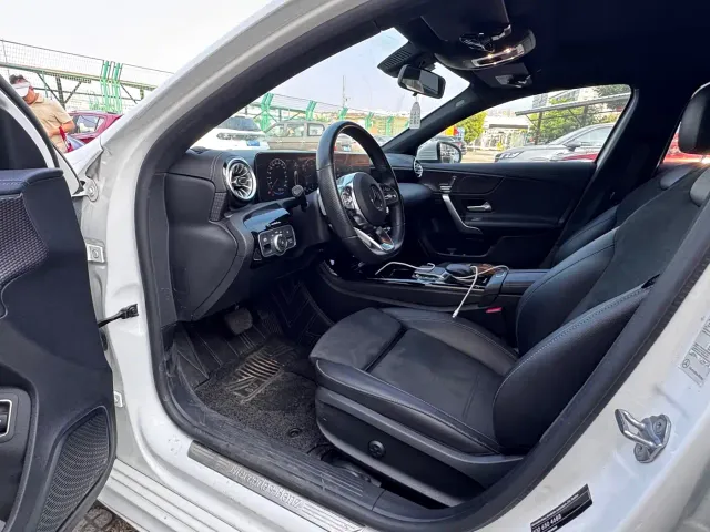 Mercedes-Benz A-Class — Фото автомобиля 4