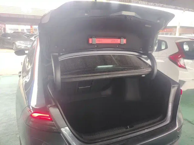 Honda Accord — Фото автомобиля 14