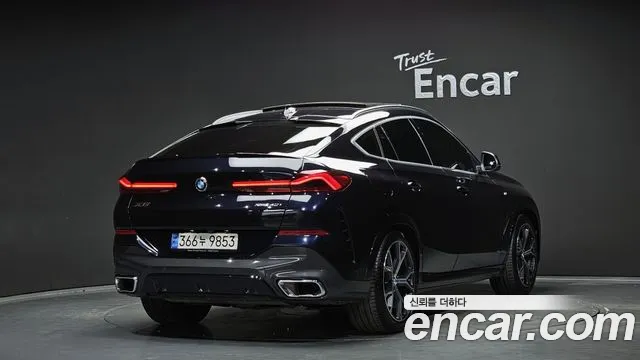 BMW X6 xDrive40i M Sport — Фото автомобиля 2