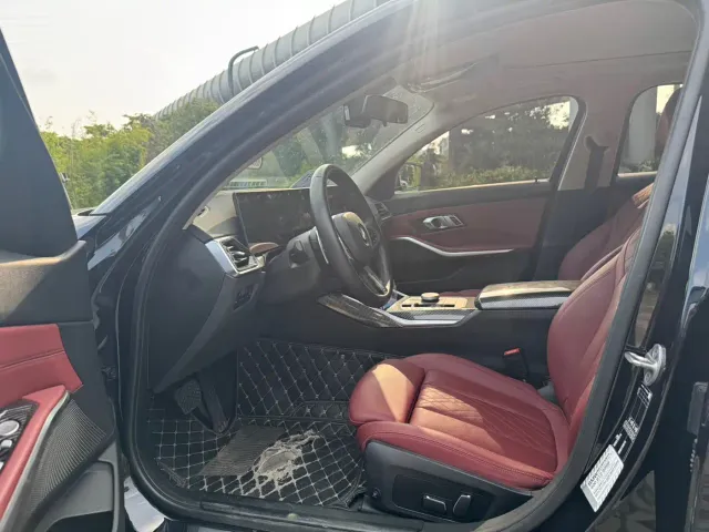 BMW 3 Series — Фото автомобиля 4