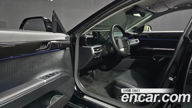 Hyundai Grandeur GN7 — Фото автомобиля 15