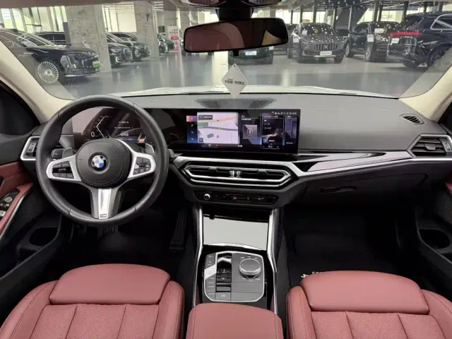 BMW 3 Series — Фото автомобиля 13
