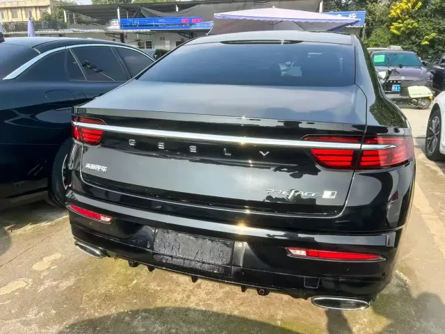 Geely Xingrui — Фото автомобиля 12