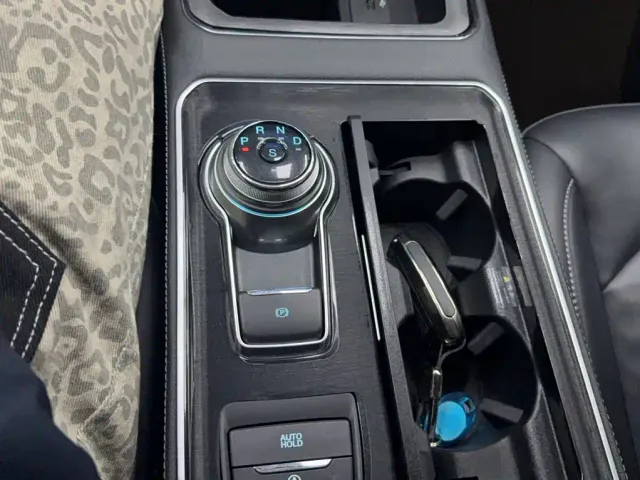 Ford Edge — Фото автомобиля 7