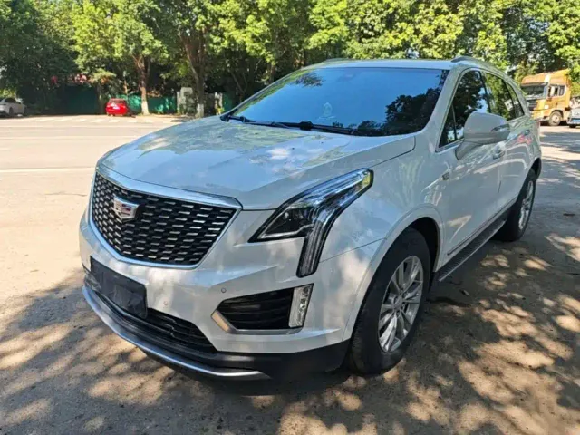 Фотография автомобиля — Cadillac XT5