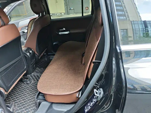 Mercedes-Benz GLB-Class — Фото автомобиля 13