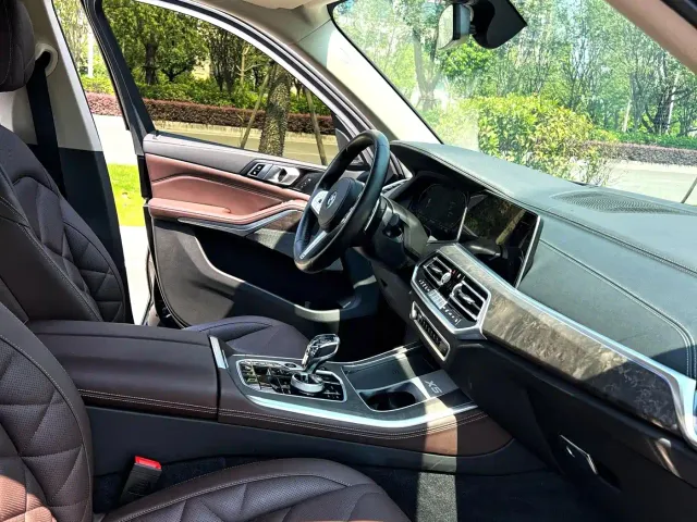 BMW X5 — Фото автомобиля 7