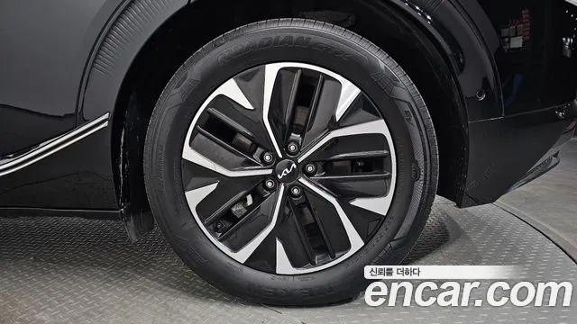 Kia EV6 — Фото автомобиля 6