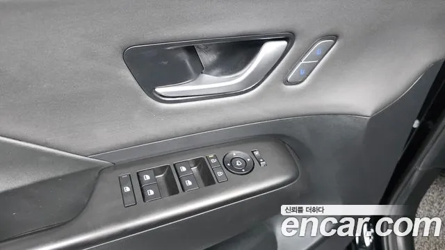 Hyundai Kona SX2 — Фото автомобиля 29