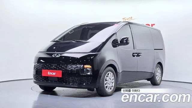 Фотография автомобиля — Hyundai Staria