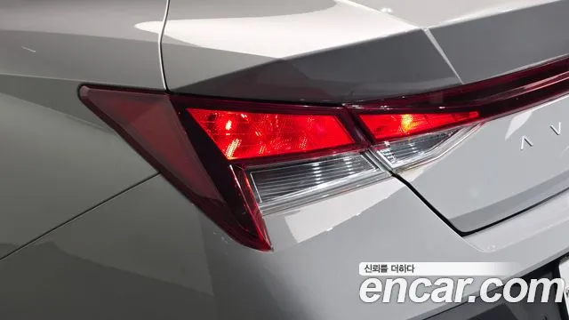 Hyundai Avante CN7 — Фото автомобиля 8
