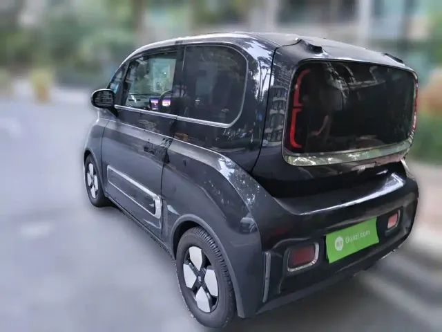 Baojun KiWi EV — Фото автомобиля 4