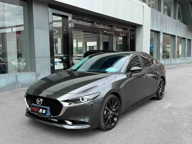 Фотография автомобиля — Mazda Axela
