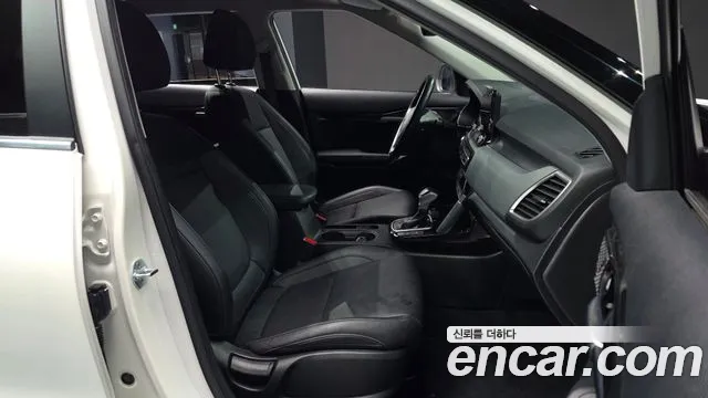 Kia Seltos — Фото автомобиля 18