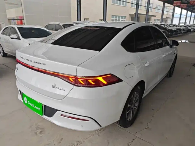 BYD Qin PLUS — Фото автомобиля 6
