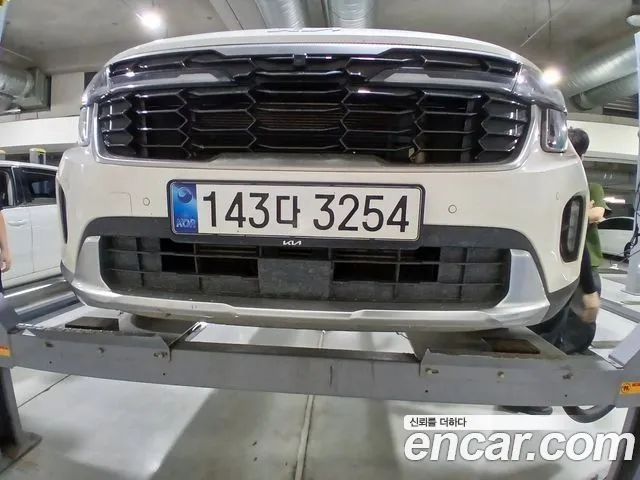 Фотография автомобиля — Kia Seltos New