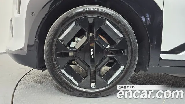 Kia EV3 — Фото автомобиля 5