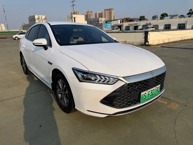 BYD Qin PLUS — Фото автомобиля 3