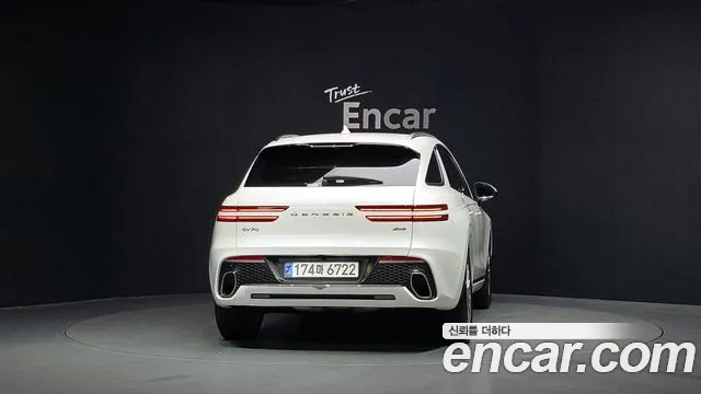 Genesis GV70 2.5T Бензин AWD — Фото автомобиля 4