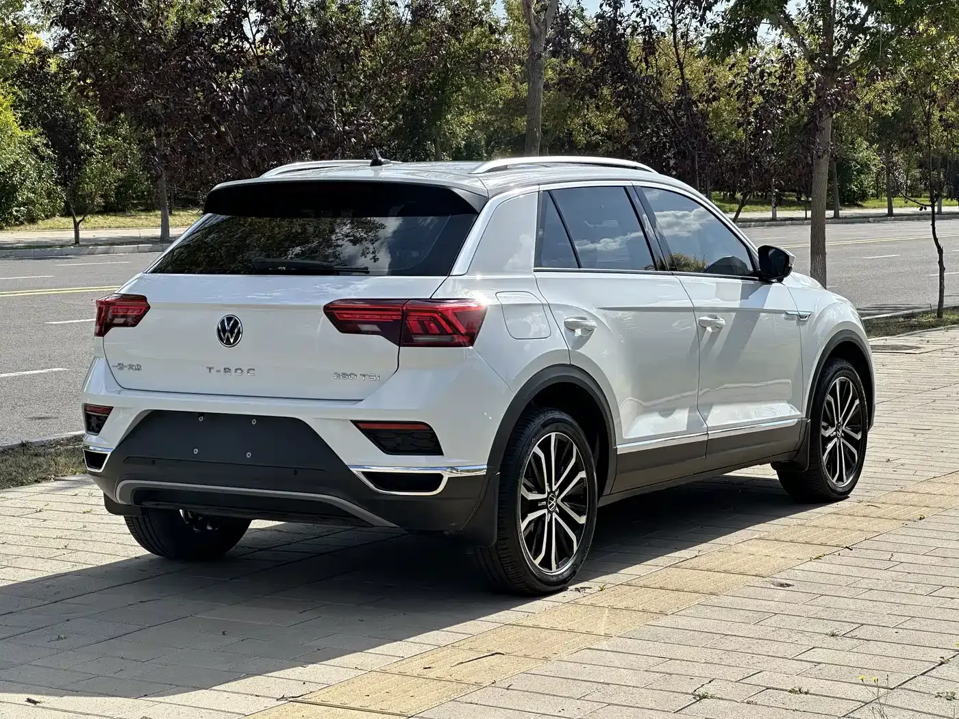 Volkswagen Volkswagen T-ROC 2022 280TSI DSG 2WD Comfort PLUS — Фото автомобиля 7