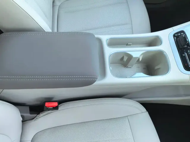 Geely Starry Wish — Фото автомобиля 10
