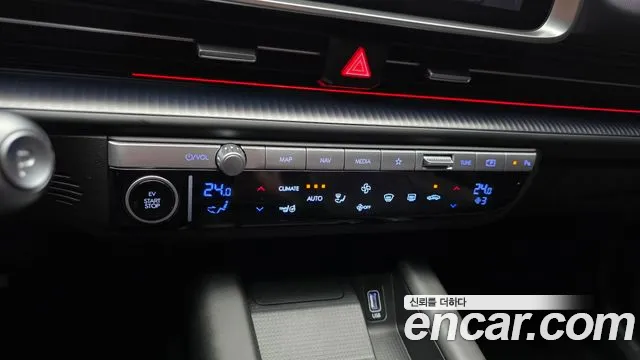 Hyundai Ioniq6 — Фото автомобиля 24