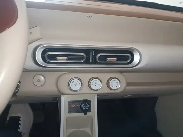 Wuling Hongguang Mini EV — Фото автомобиля 12
