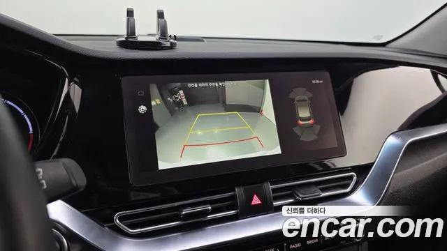Kia Niro — Фото автомобиля 16