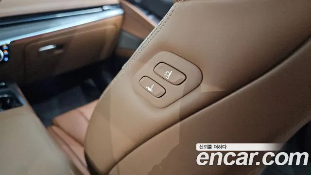 Genesis G80 Бензин 2.5 турбо AWD — Фото автомобиля 20