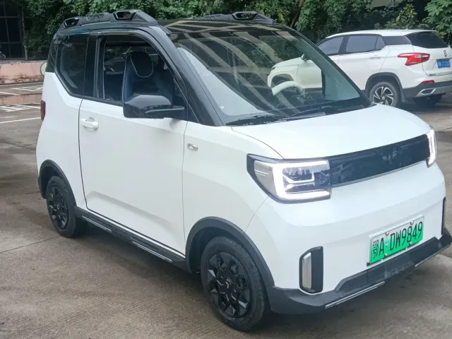 Wuling Hongguang Mini EV — Фото автомобиля 3