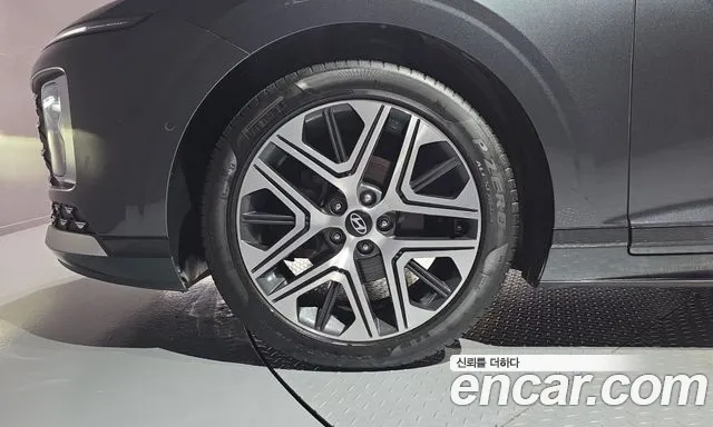 Hyundai Grandeur GN7 — Фото автомобиля 5
