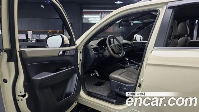 KG_Mobility_Ssangyong Rexton Новый Rexton Sport Khan Дизель 2.2 4WD — Фото автомобиля 11