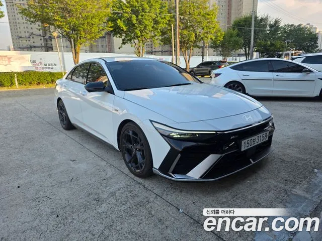 Hyundai AVANTE — Фото автомобиля 2
