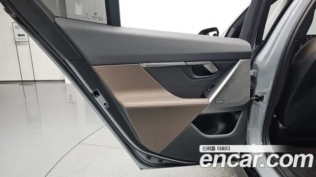 BMW 5-Series — Фото автомобиля 20