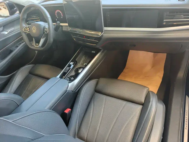 Volkswagen Passat — Фото автомобиля 18
