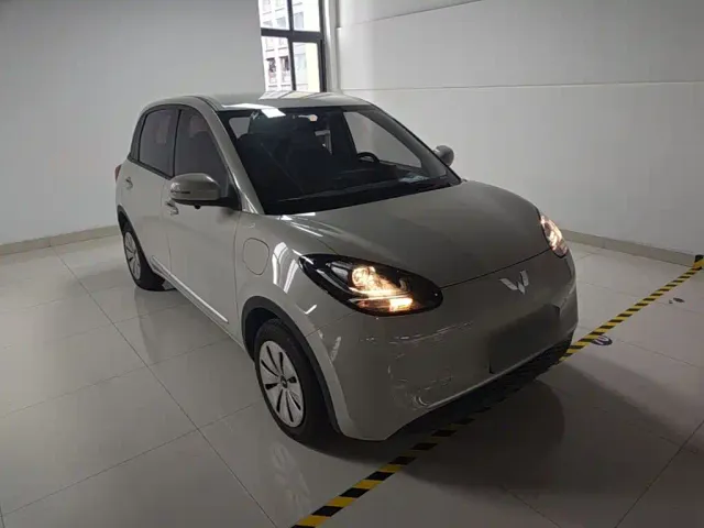Wuling Bingo — Фото автомобиля 3