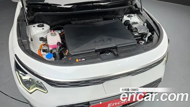 Kia Niro — Фото автомобиля 6