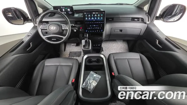 Hyundai Staria — Фото автомобиля 10