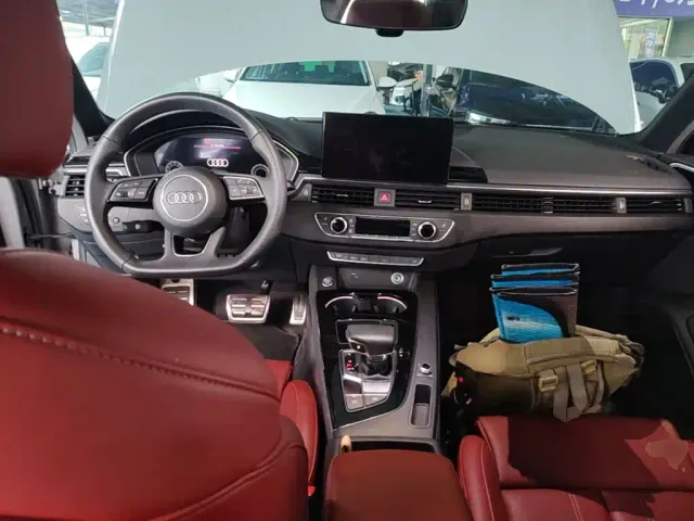 Audi A4L — Фото автомобиля 9